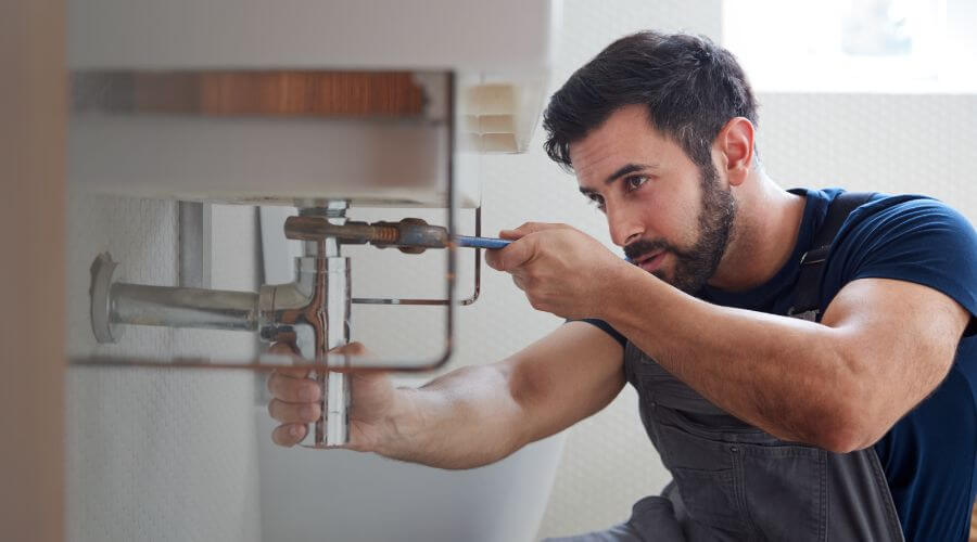 Professional water heater installation services in Colbert, OK